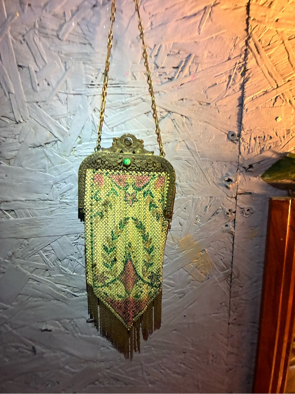 Vintage-Inspired Green Beaded Fringe Evening Bag